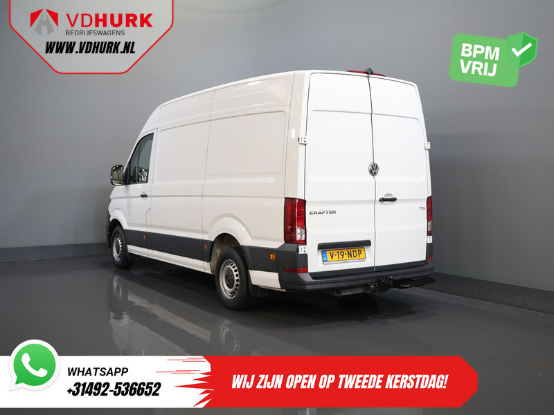 Volkswagen Crafter 35 2.0 TDI 140 pk DSG Aut. L3H3 BPM VRIJ! Carplay/ Camera/ Cruise/ Trekhaak/ Betimmerd/ Airco - Panel van: picture 2 Volkswagen Crafter 35 2.0 TDI 140 pk DSG Aut. L3H3 BPM VRIJ! Carplay/ Camera/ Cruise/ Trekhaak/ Betimmerd/ Airco - Panel van: picture 2