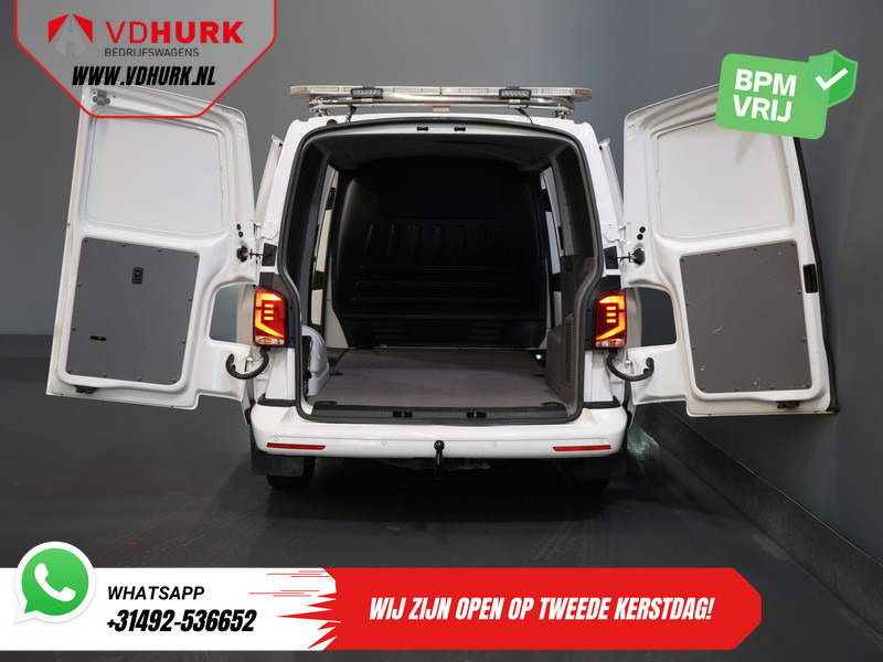 Volkswagen Transporter 2.0 TDI 150 pk DSG Aut. L2 BPM VRIJ! Adapt.Cruise/ LED/ 2x Schuifdeur/ Carplay/ Stoelverw./ Airco/ Navi/ PDC/ 17"LMV/ Trekhaak - Small van: picture 5 Volkswagen Transporter 2.0 TDI 150 pk DSG Aut. L2 BPM VRIJ! Adapt.Cruise/ LED/ 2x Schuifdeur/ Carplay/ Stoelverw./ Airco/ Navi/ PDC/ 17"LMV/ Trekhaak - Small van: picture 5