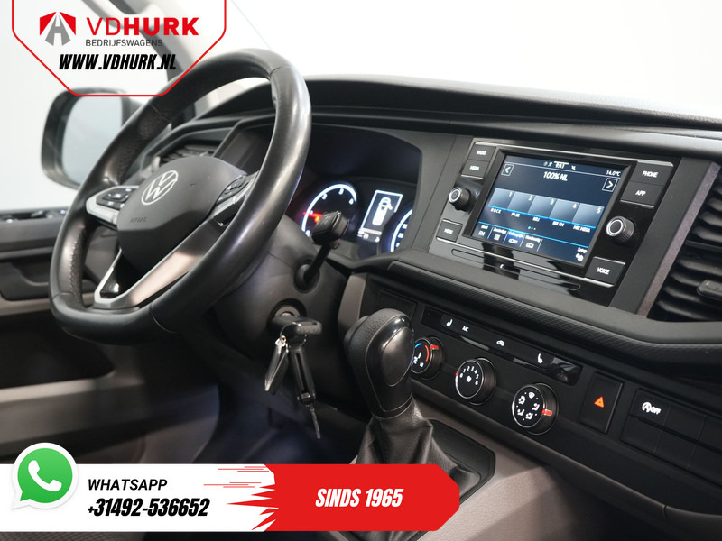 Volkswagen Transporter 2.0 TDI 150 pk DSG Aut. L2 BPM VRIJ! LED/ Standkachel/ Stoelverw./ Carplay/ Camera/ PDC/ LMV/ Cruise/ Airco - Panel van: picture 3 Volkswagen Transporter 2.0 TDI 150 pk DSG Aut. L2 BPM VRIJ! LED/ Standkachel/ Stoelverw./ Carplay/ Camera/ PDC/ LMV/ Cruise/ Airco - Panel van: picture 3
