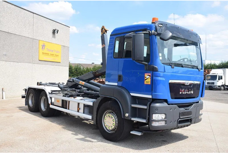 MAN TGS 33.440 - Hook lift truck: picture 3 MAN TGS 33.440 - Hook lift truck: picture 3