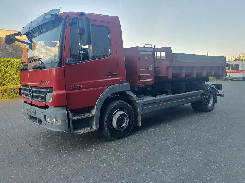 Mercedes-Benz Atego 1224 - Hook lift truck: picture 4 Mercedes-Benz Atego 1224 - Hook lift truck: picture 4