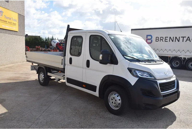 Peugeot Boxer BOXER 2.0 L -130 pk -L4 - Flatbed van, Combi van: picture 3 Peugeot Boxer BOXER 2.0 L -130 pk -L4 - Flatbed van, Combi van: picture 3