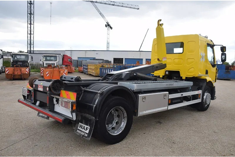Renault Midlum 270 - Hook lift truck: picture 5 Renault Midlum 270 - Hook lift truck: picture 5