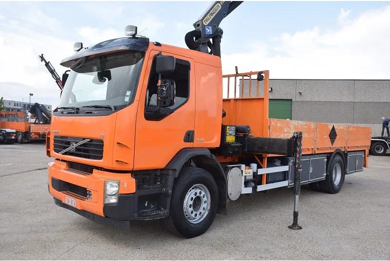 Volvo FE 340 - Crane truck: picture 3 Volvo FE 340 - Crane truck: picture 3
