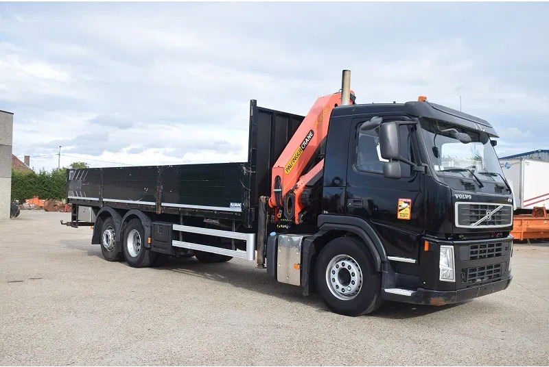 Volvo FM 330 - Crane truck: picture 4 Volvo FM 330 - Crane truck: picture 4