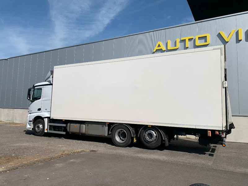 Mercedes-Benz Actros 2531 2530*Cruise control*SlaapCabine* - Box truck: picture 2 Mercedes-Benz Actros 2531 2530*Cruise control*SlaapCabine* - Box truck: picture 2