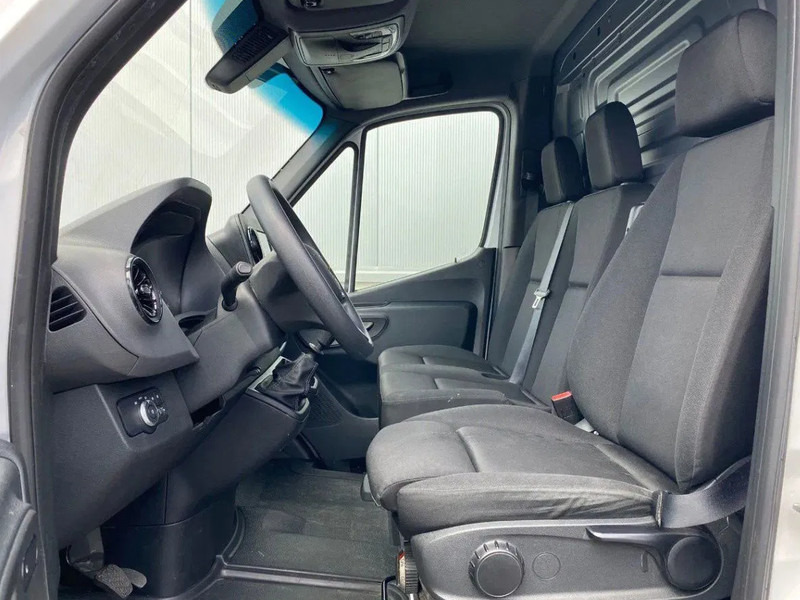 Mercedes-Benz Sprinter 317 CDI*NEW XARIOS 350*L2H2*360°CAMERA*TEMPOMAT*NAVIGATIE* - Refrigerated van: picture 3 Mercedes-Benz Sprinter 317 CDI*NEW XARIOS 350*L2H2*360°CAMERA*TEMPOMAT*NAVIGATIE* - Refrigerated van: picture 3