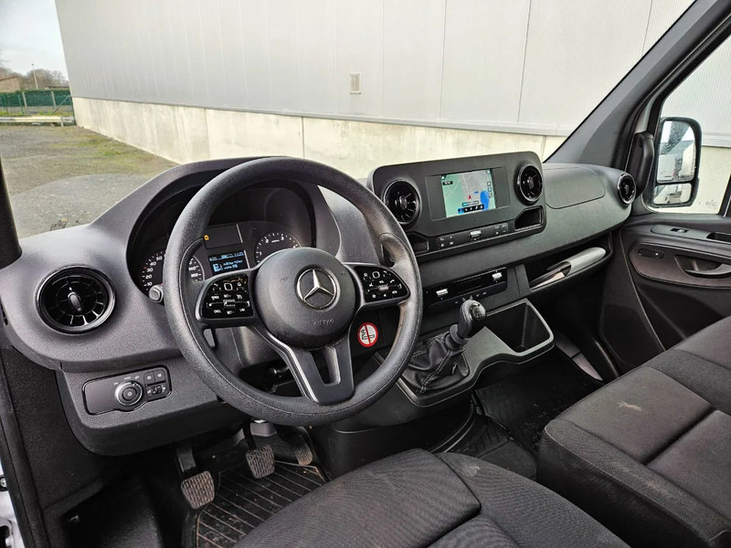 Mercedes-Benz Sprinter 317 L2H2*Achteruitrijcamera*360°camera*Zetelverwarming* - Panel van: picture 4 Mercedes-Benz Sprinter 317 L2H2*Achteruitrijcamera*360°camera*Zetelverwarming* - Panel van: picture 4