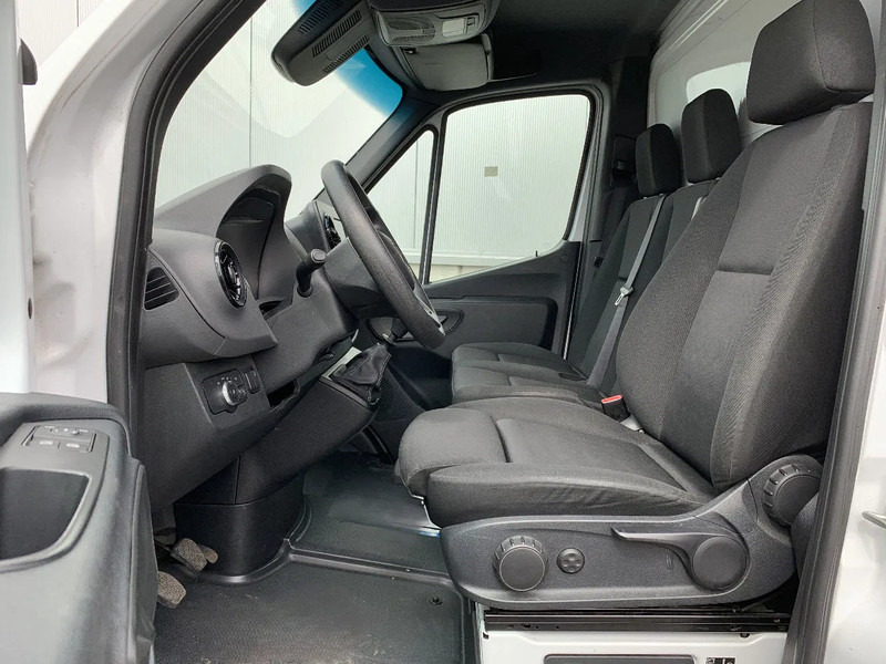 Mercedes-Benz Sprinter 516 Laadbrug*Zijdeur*Cruise Control*Airconditioning* - Box van: picture 5 Mercedes-Benz Sprinter 516 Laadbrug*Zijdeur*Cruise Control*Airconditioning* - Box van: picture 5