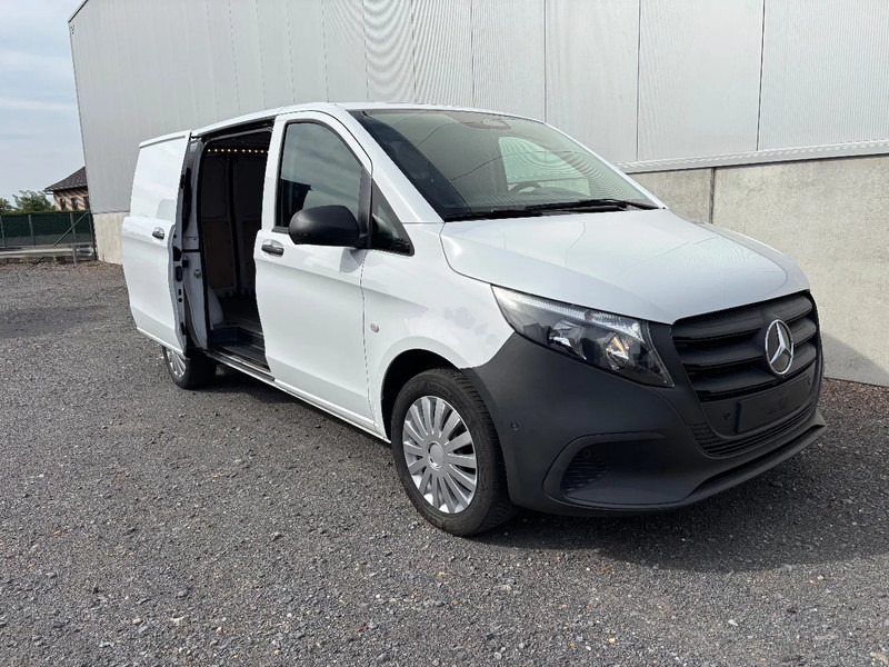 Mercedes-Benz Vito 116CDI-CAMERA-NAVI-STOELVERWARMING-DODEHOEK-VERKEERSBORDENASS-CRUISECONTROL - Panel van: picture 2 Mercedes-Benz Vito 116CDI-CAMERA-NAVI-STOELVERWARMING-DODEHOEK-VERKEERSBORDENASS-CRUISECONTROL - Panel van: picture 2