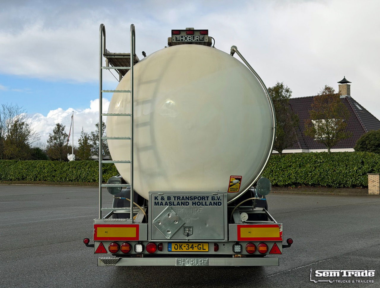 Burg 37.300 Liter 3 Compartments Disc Brakes Super Condition NL Trailer - Tank semi-trailer: picture 4 Burg 37.300 Liter 3 Compartments Disc Brakes Super Condition NL Trailer - Tank semi-trailer: picture 4