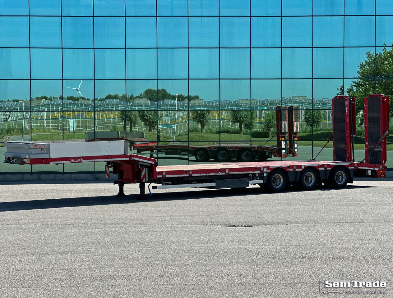 Nooteboom OSD-48-003 Semi 3 Axles Hydraulic Ramps Hinge TOP Condition - Low loader semi-trailer: picture 1 Nooteboom OSD-48-003 Semi 3 Axles Hydraulic Ramps Hinge TOP Condition - Low loader semi-trailer: picture 1