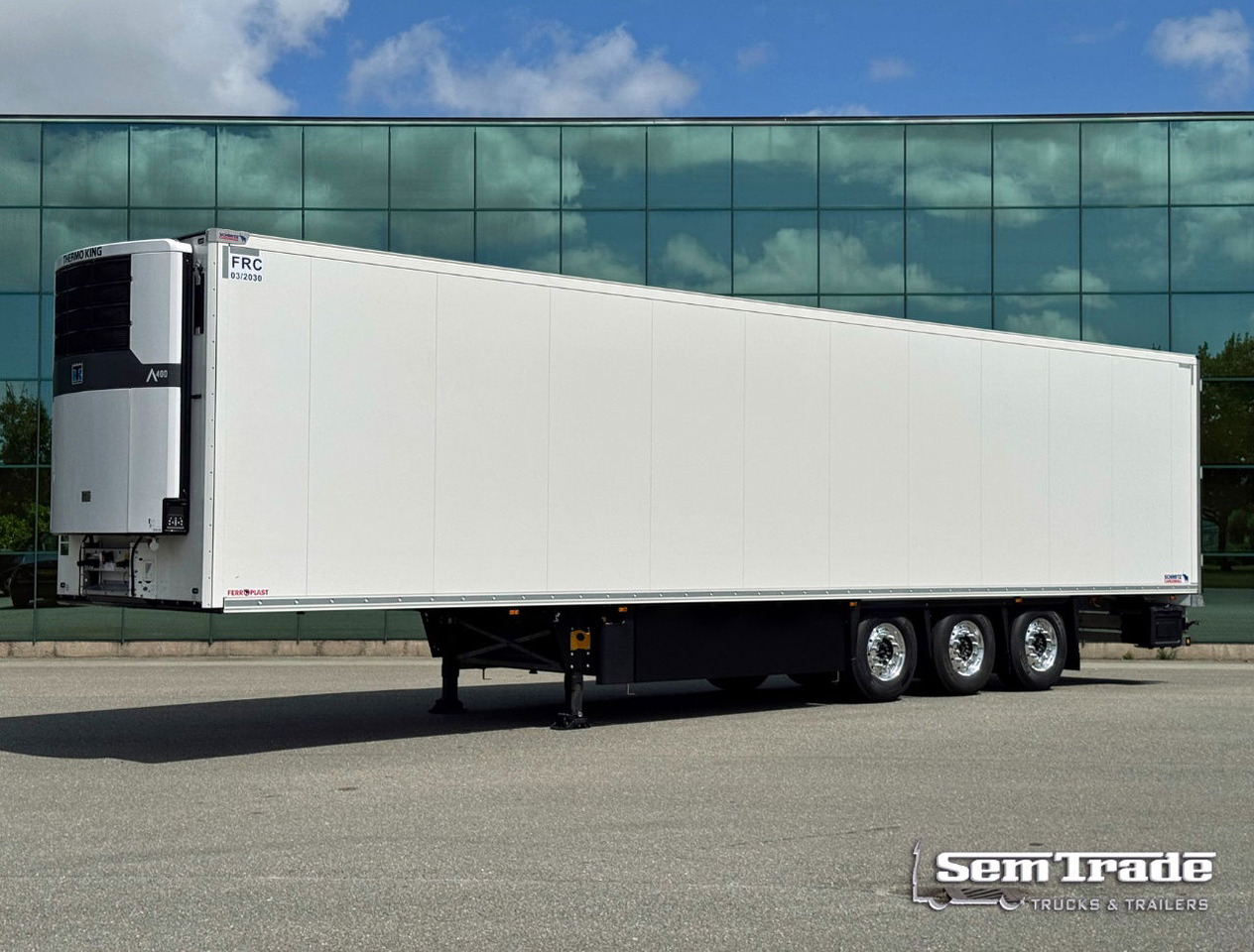 Schmitz Cargobull SCBS3B Thermo King Avancer A-400 270 High NEW AND Unused 2x Lift Axles Flower Wide - Refrigerator semi-trailer: picture 1 Schmitz Cargobull SCBS3B Thermo King Avancer A-400 270 High NEW AND Unused 2x Lift Axles Flower Wide - Refrigerator semi-trailer: picture 1