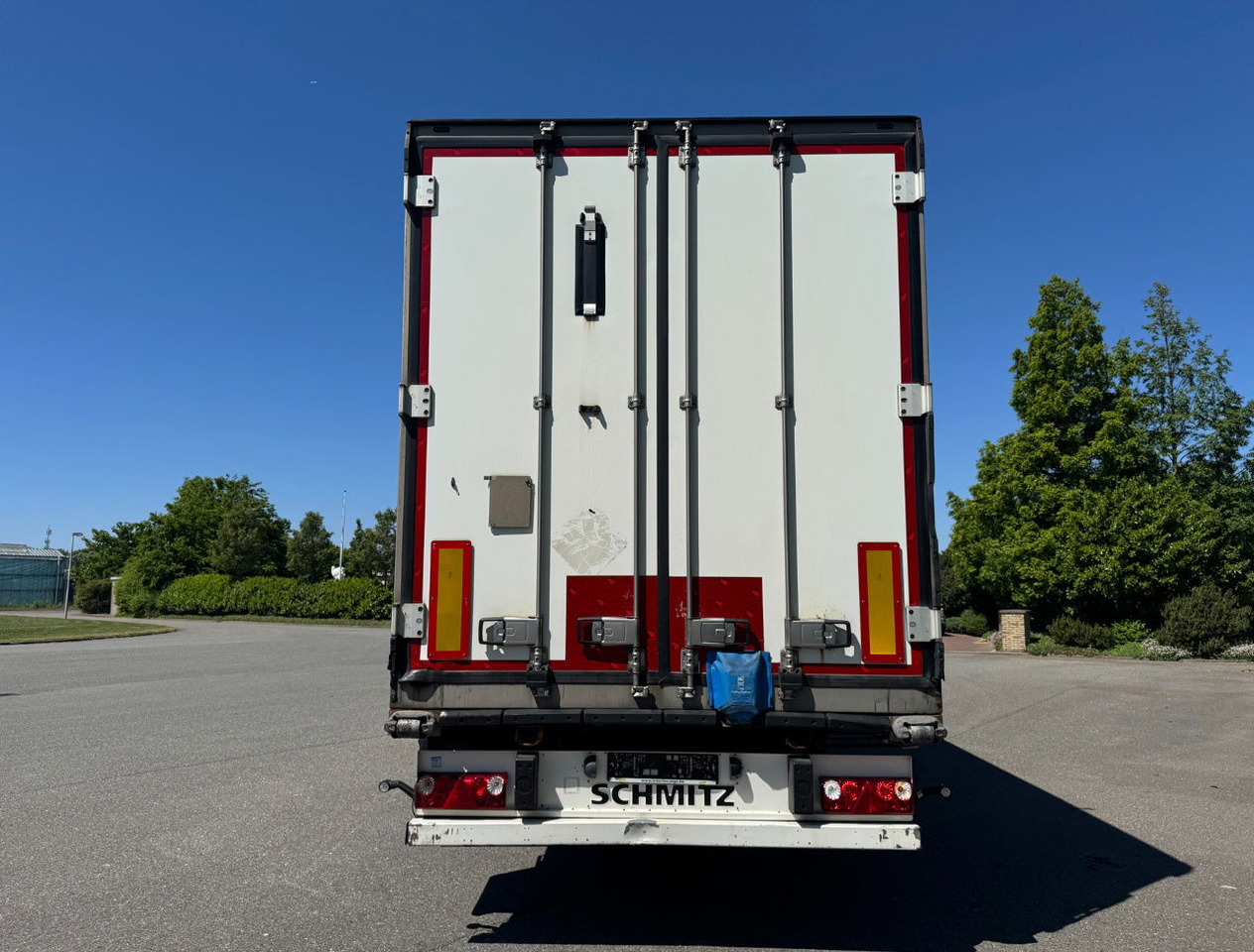 Schmitz Cargobull SCBS3B Thermo King SLXi300 Only 6.822 Hours Thick Roof Disc Br - Refrigerator semi-trailer: picture 4 Schmitz Cargobull SCBS3B Thermo King SLXi300 Only 6.822 Hours Thick Roof Disc Br - Refrigerator semi-trailer: picture 4