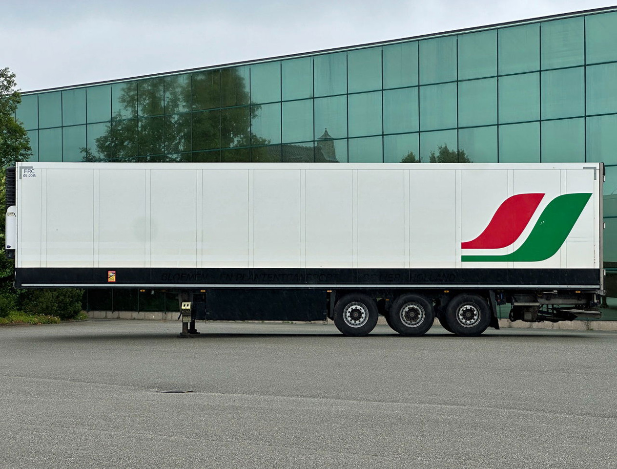 Schmitz Cargobull SKO24 Carrier Maxima 5.502 Hours 270 CM High 250 CM Wide Disc Brakes Liftaxle NL Trailer - Refrigerator semi-trailer: picture 2 Schmitz Cargobull SKO24 Carrier Maxima 5.502 Hours 270 CM High 250 CM Wide Disc Brakes Liftaxle NL Trailer - Refrigerator semi-trailer: picture 2