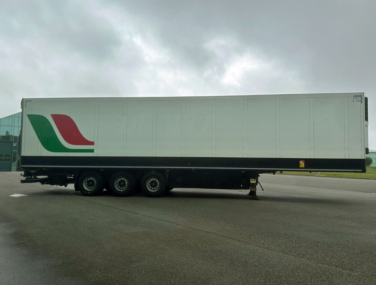 Schmitz Cargobull SKO24 Carrier Maxima 5.502 Hours 270 CM High 250 CM Wide Disc - Refrigerator semi-trailer: picture 5 Schmitz Cargobull SKO24 Carrier Maxima 5.502 Hours 270 CM High 250 CM Wide Disc - Refrigerator semi-trailer: picture 5