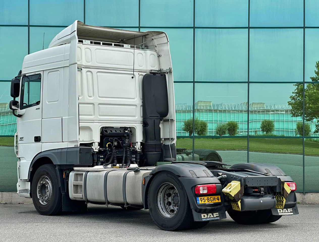 DAF XF 440 FT Intarder - Retarder 2x Tanks 772.000 KM NL Truck - Tractor unit: picture 3 DAF XF 440 FT Intarder - Retarder 2x Tanks 772.000 KM NL Truck - Tractor unit: picture 3