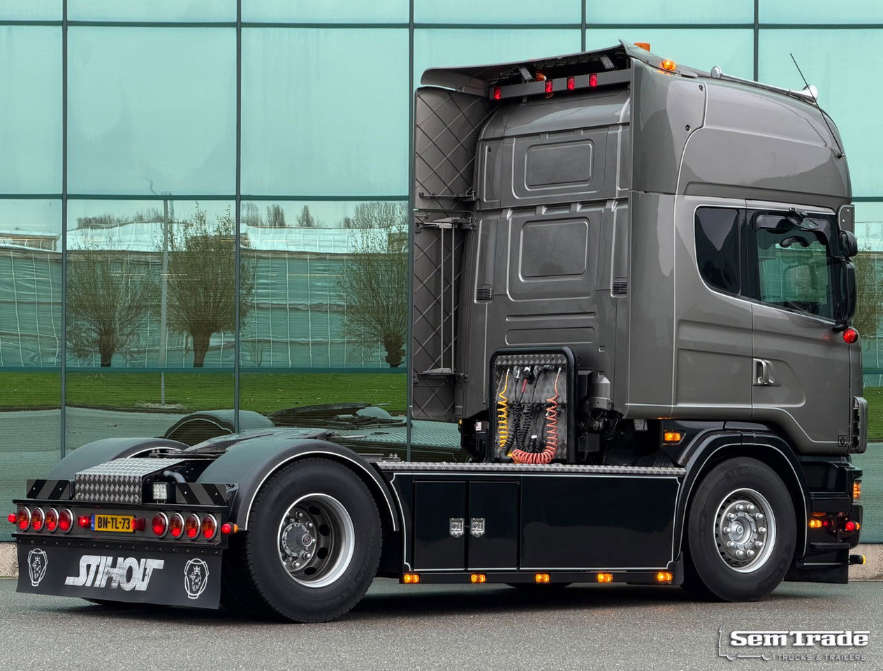 Scania R164-480 V8 King Retarder Manual Gearbox Showtruck Completely Rebuild Unique Condition - Tractor unit: picture 4 Scania R164-480 V8 King Retarder Manual Gearbox Showtruck Completely Rebuild Unique Condition - Tractor unit: picture 4