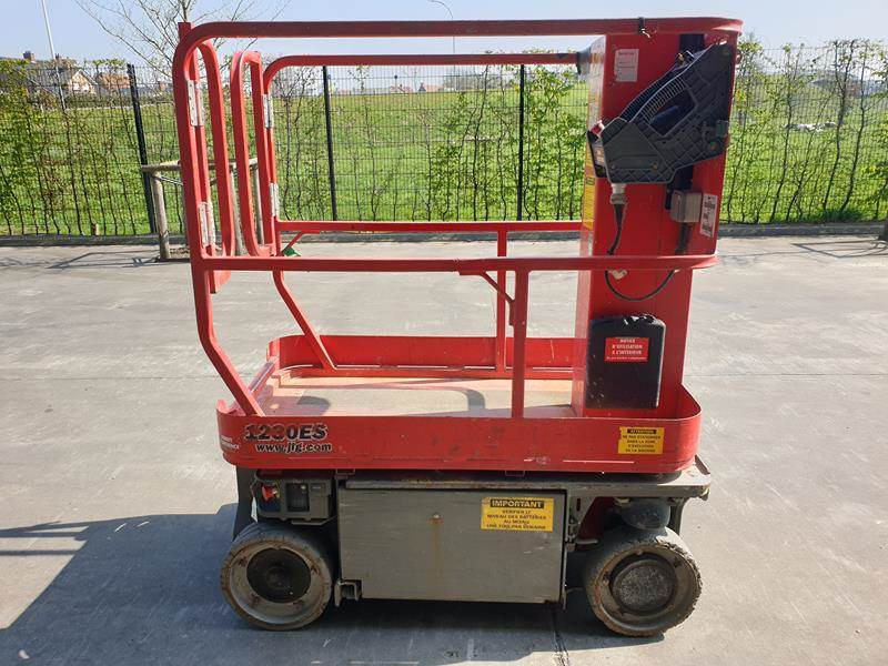 JLG 1230 ES - Telescopic boom: picture 3 JLG 1230 ES - Telescopic boom: picture 3