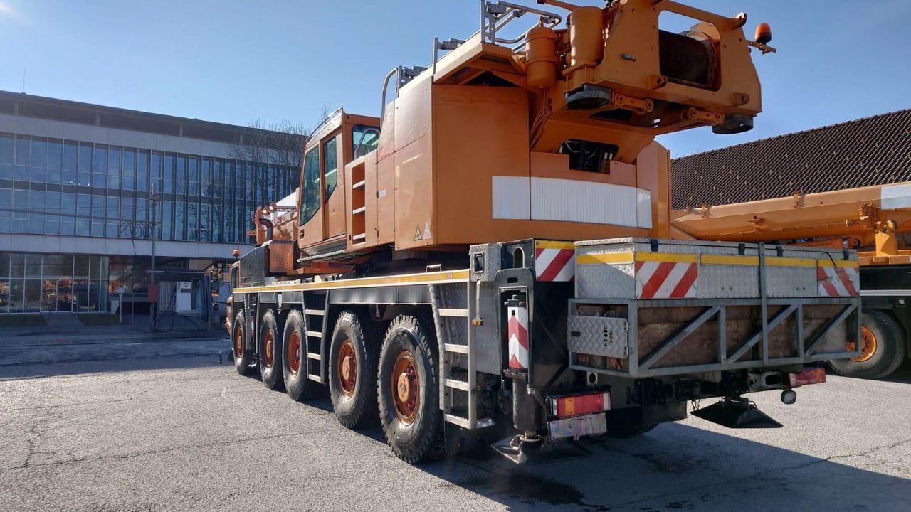 Tadano ATF 220G-5 - Mobile crane: picture 2 Tadano ATF 220G-5 - Mobile crane: picture 2