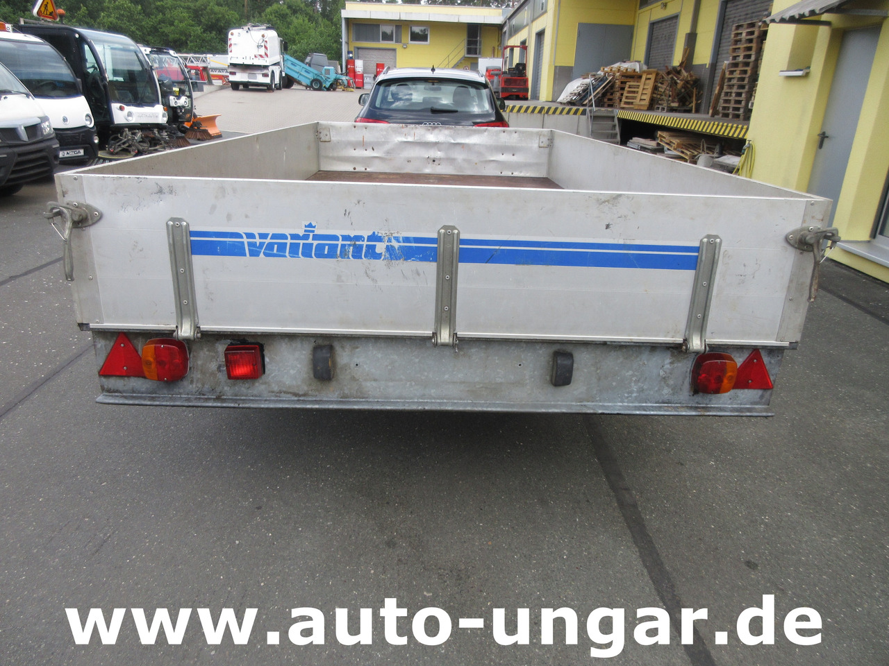 Buhl Variant 2000 Anhänger Pritsche Hochlader 2.000kg Alubordwände - Dropside/ Flatbed trailer: picture 3 Buhl Variant 2000 Anhänger Pritsche Hochlader 2.000kg Alubordwände - Dropside/ Flatbed trailer: picture 3