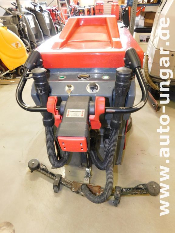 Gansow 88 mit eigenem Antrieb 24V inkl. Ladegerät - Scrubber dryer: picture 3 Gansow 88 mit eigenem Antrieb 24V inkl. Ladegerät - Scrubber dryer: picture 3