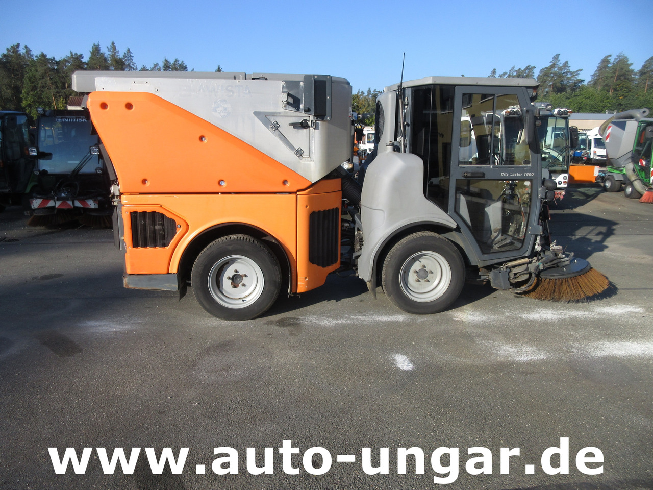 Road sweeper Hako CityMaster CM 1600 Kehrmaschine Knicklenkung Allrad Kommunalfahrzeug: picture 7