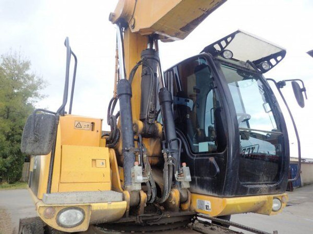Wheel excavator JCB JS 160 W: picture 10