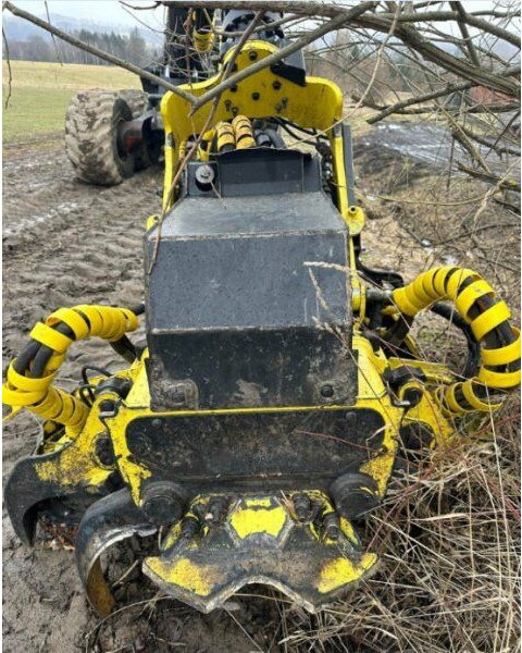 John Deere 1470E 6W +(2016) H415 - Felling head: picture 4 John Deere 1470E 6W +(2016) H415 - Felling head: picture 4