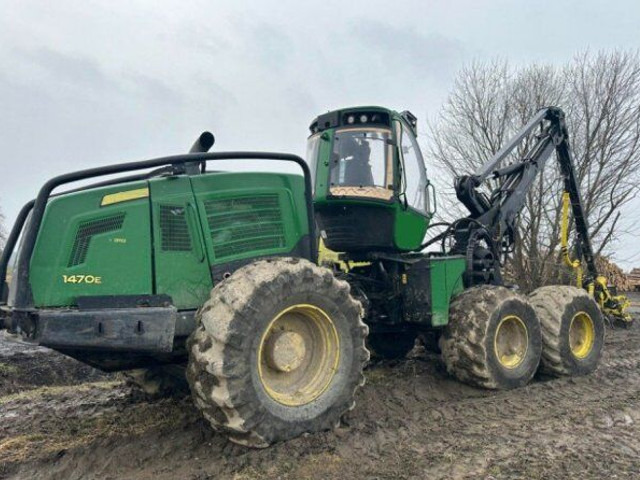 John Deere 1470E 6W +(2016) H415 - Felling head: picture 1 John Deere 1470E 6W +(2016) H415 - Felling head: picture 1