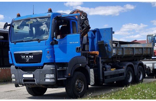 MAN 6x6 TGS 33.440 +Terex-Atlas 240 - Tipper, Crane truck: picture 1 MAN 6x6 TGS 33.440 +Terex-Atlas 240 - Tipper, Crane truck: picture 1