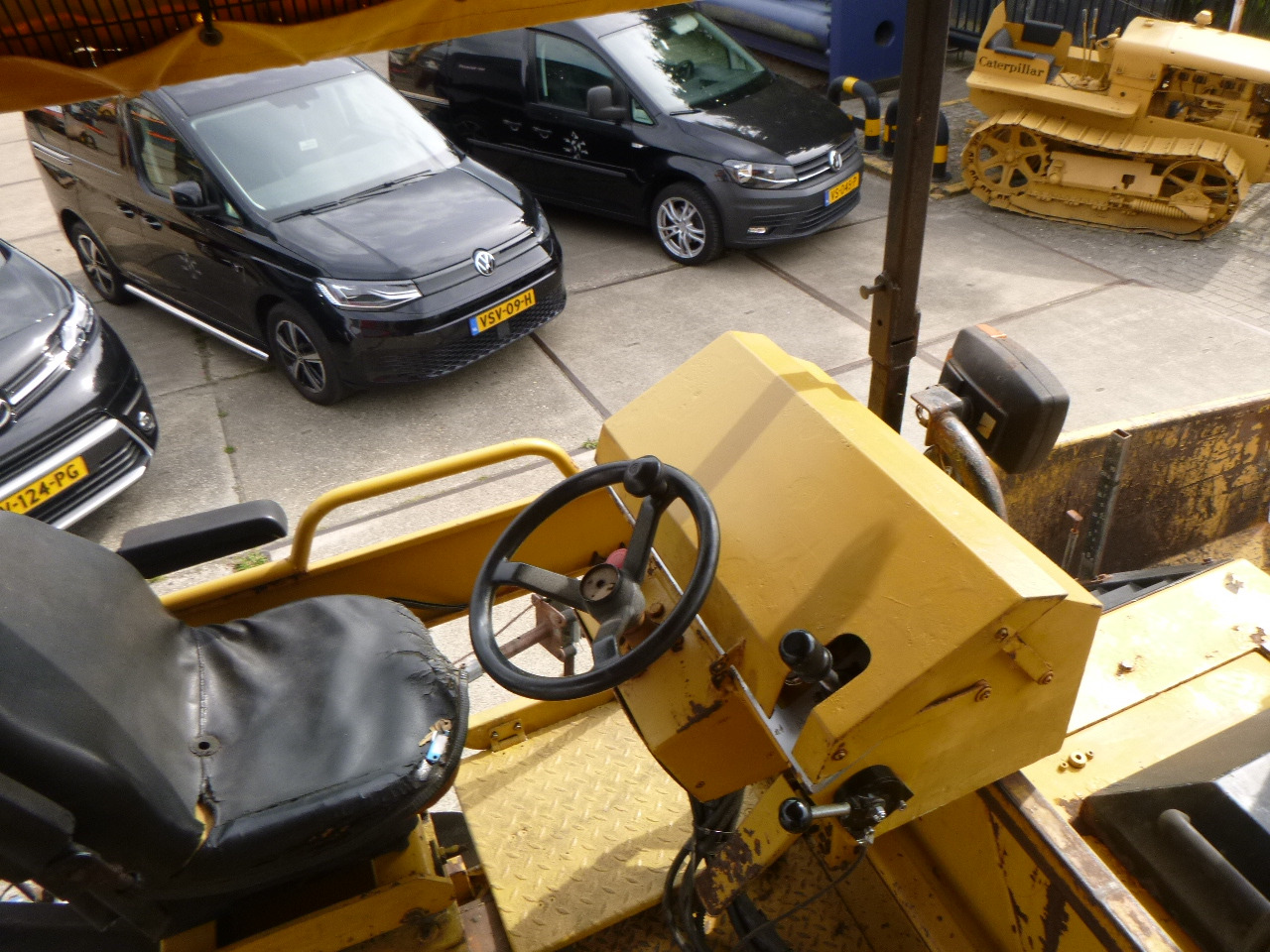 Asphalt paver CATERPILLAR BB730: picture 36 Asphalt paver CATERPILLAR BB730: picture 36