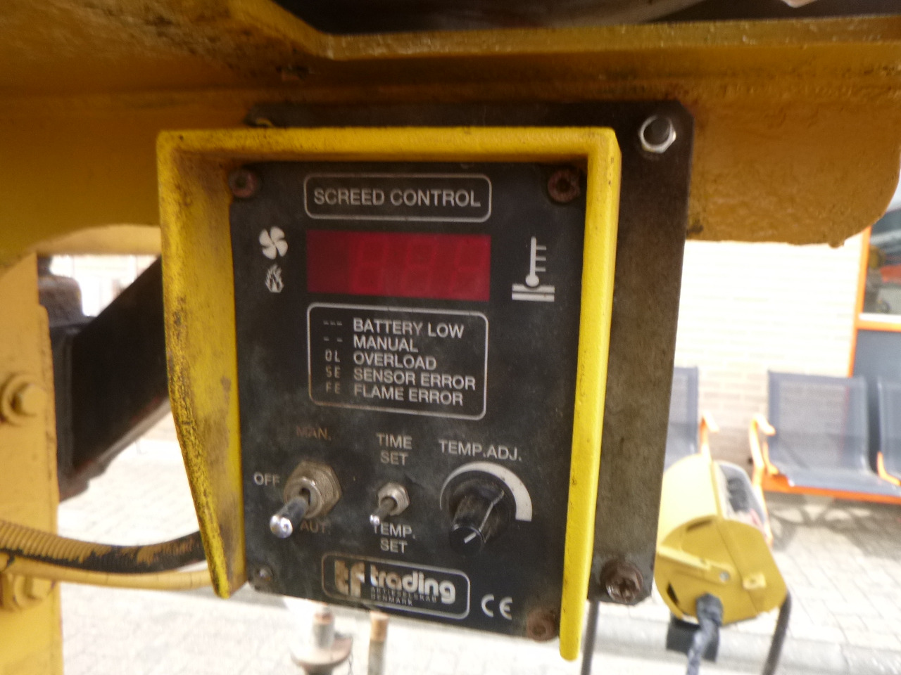 Asphalt paver CATERPILLAR BB730: picture 15 Asphalt paver CATERPILLAR BB730: picture 15