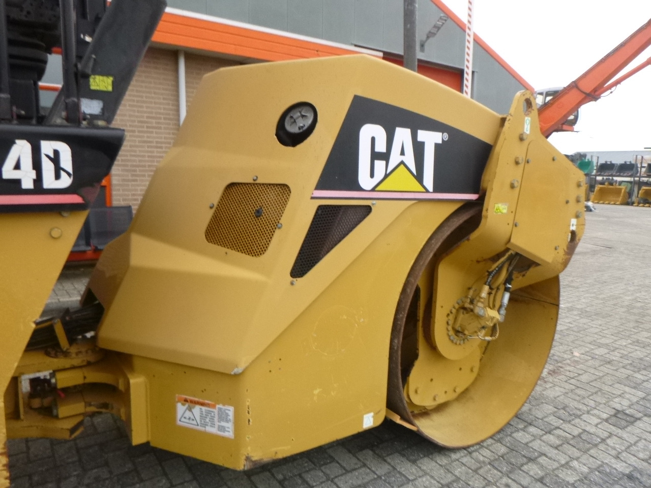 Leasing of CATERPILLAR CB-534D CATERPILLAR CB-534D: picture 19 Leasing of CATERPILLAR CB-534D CATERPILLAR CB-534D: picture 19