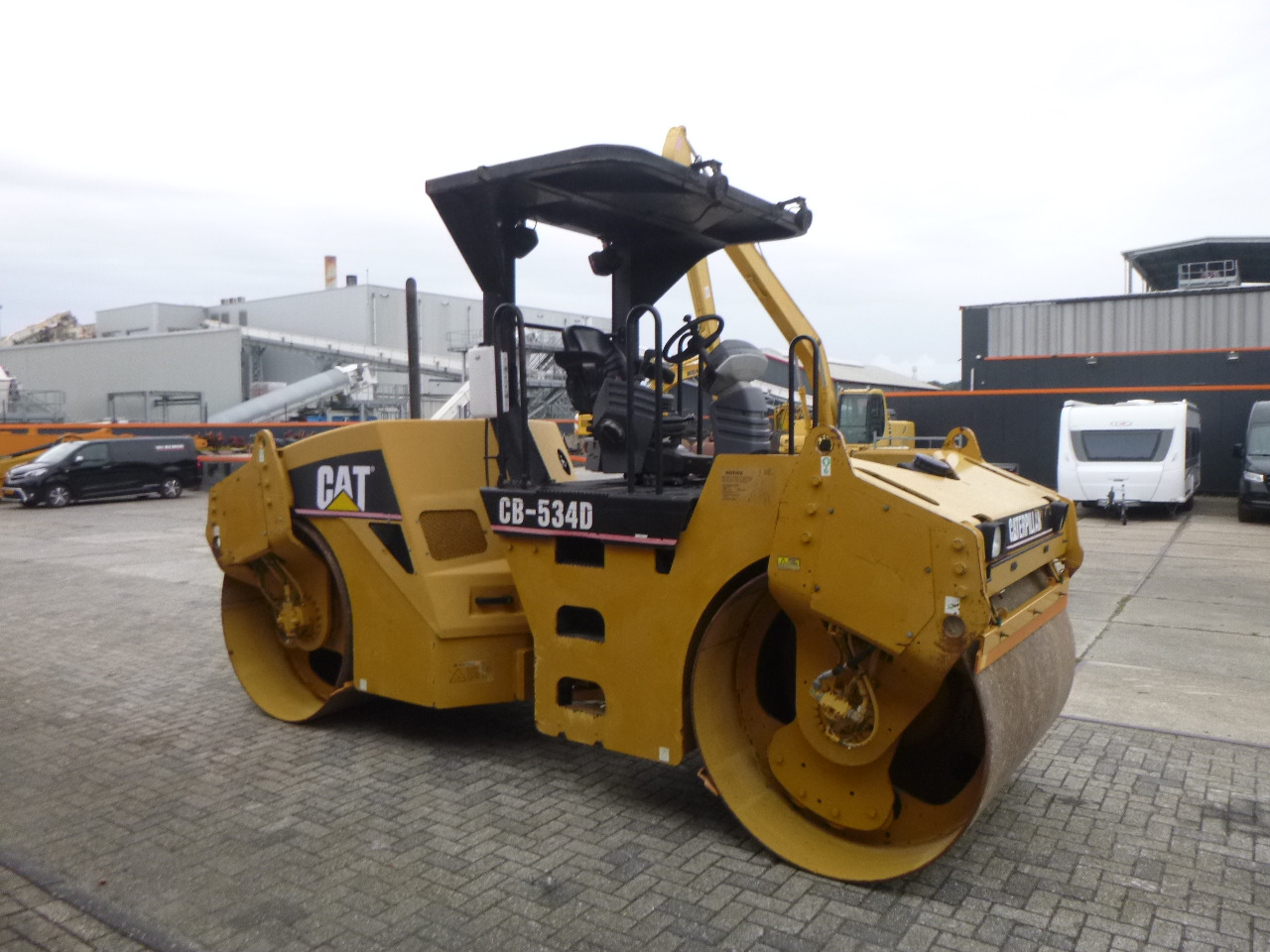 Leasing of CATERPILLAR CB-534D CATERPILLAR CB-534D: picture 7 Leasing of CATERPILLAR CB-534D CATERPILLAR CB-534D: picture 7