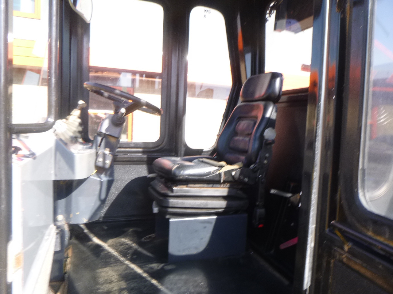 Pneumatic roller DYNAPAC CP215(HITACHI): picture 22 Pneumatic roller DYNAPAC CP215(HITACHI): picture 22