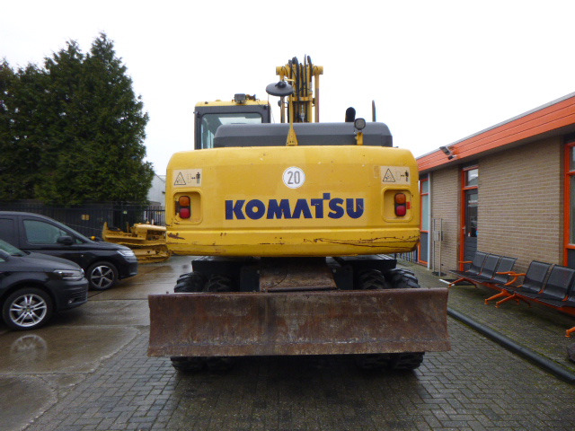 KOMATSU PW140-7 - Wheel excavator: picture 4 KOMATSU PW140-7 - Wheel excavator: picture 4