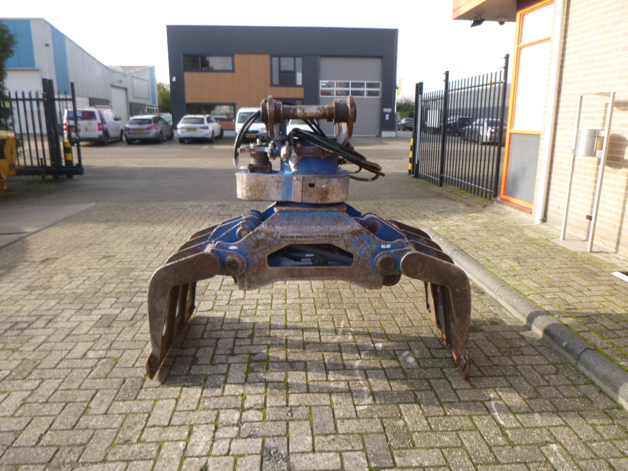 McQuaid Engineering 800 kg - Grapple for Excavator: picture 3 McQuaid Engineering 800 kg - Grapple for Excavator: picture 3