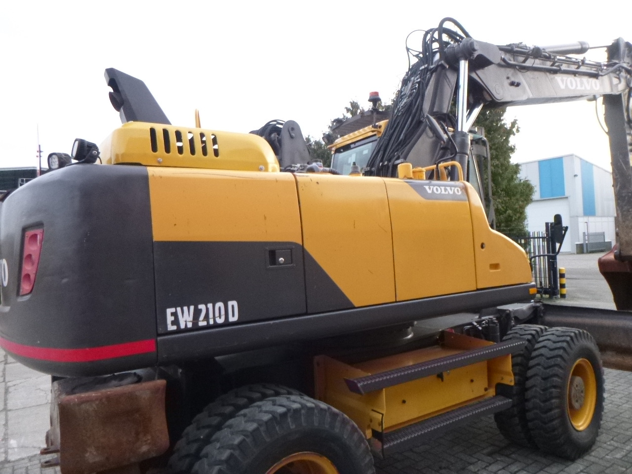 Wheel excavator VOLVO EW210D: picture 10 Wheel excavator VOLVO EW210D: picture 10