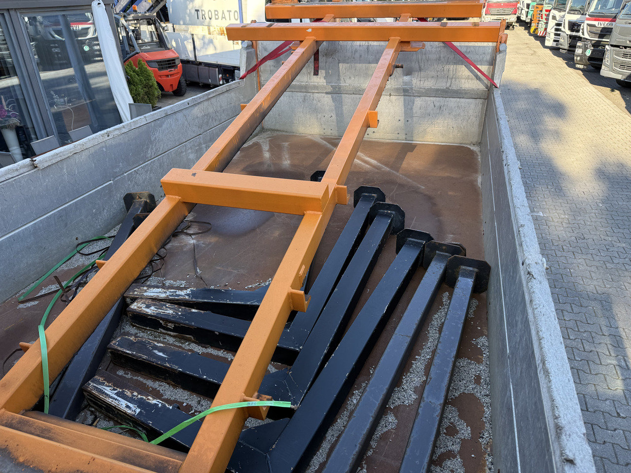 MAN TGS 28.400 6X4H-4 BL - Cab chassis truck, Crane truck: picture 2 MAN TGS 28.400 6X4H-4 BL - Cab chassis truck, Crane truck: picture 2