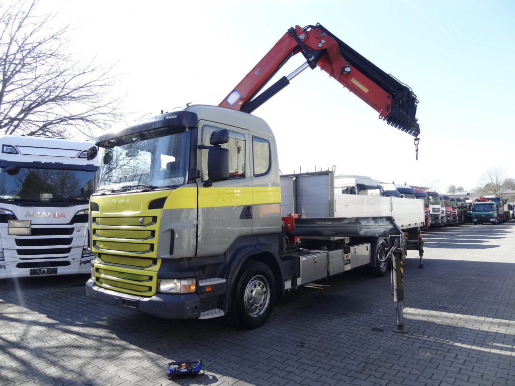 Scania R440 6X2*4 Kran HMF 3000 bis 30 Meter - Dropside/ Flatbed truck, Crane truck: picture 1 Scania R440 6X2*4 Kran HMF 3000 bis 30 Meter - Dropside/ Flatbed truck, Crane truck: picture 1