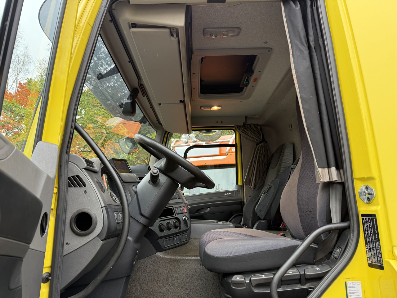 Daf CF 370 4X2 - Tractor unit: picture 2 Daf CF 370 4X2 - Tractor unit: picture 2