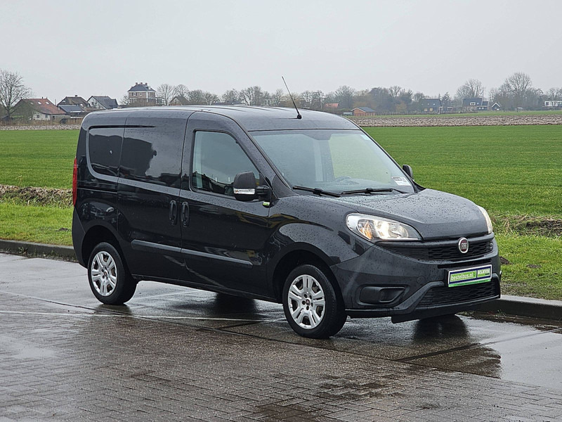 Fiat FIAT DOBLO - Box van: picture 5 Fiat FIAT DOBLO - Box van: picture 5