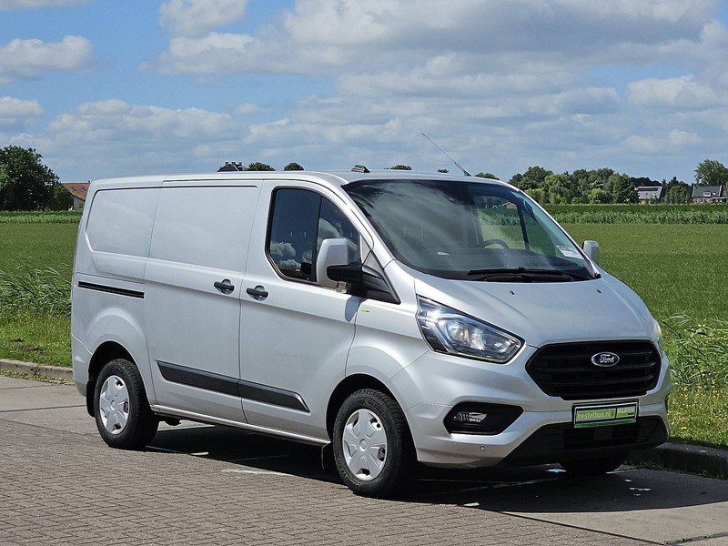 Ford Transit Custom 2.0 L1H1 Navi Airco! - Small van: picture 5 Ford Transit Custom 2.0 L1H1 Navi Airco! - Small van: picture 5