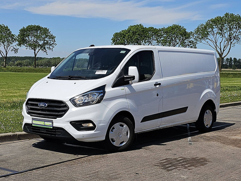 Ford Transit Custom 2.0 L2H1 Navi Euro6 - Small van: picture 2 Ford Transit Custom 2.0 L2H1 Navi Euro6 - Small van: picture 2
