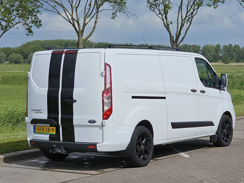 Ford Transit - Small van: picture 3 Ford Transit - Small van: picture 3