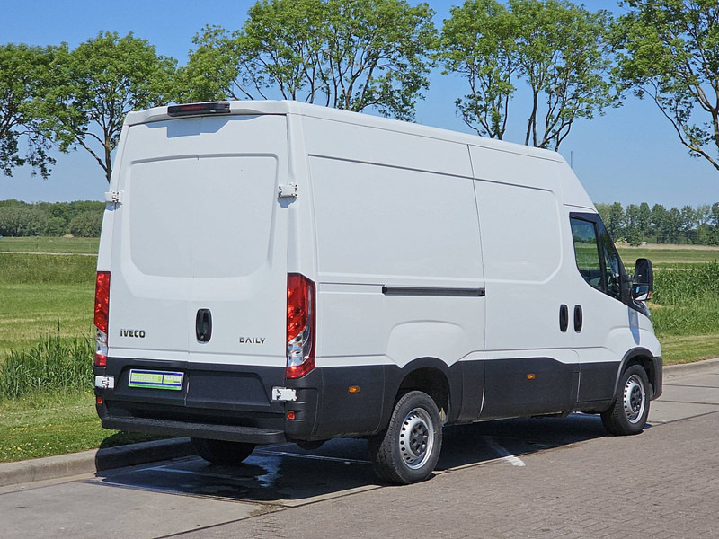 Iveco Daily 35S14 HI- MATIC L2H2 LED - Panel van: picture 3 Iveco Daily 35S14 HI- MATIC L2H2 LED - Panel van: picture 3