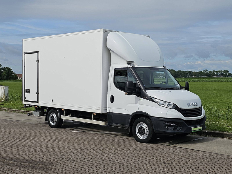 Iveco Daily 35S18 Bakwagen Laadklep! - Box van: picture 5 Iveco Daily 35S18 Bakwagen Laadklep! - Box van: picture 5