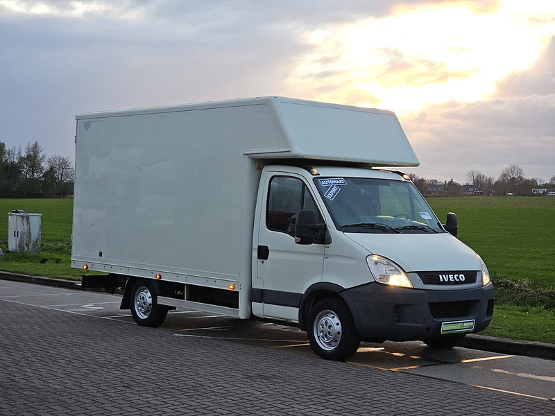 Iveco Daily - Box van: picture 5 Iveco Daily - Box van: picture 5