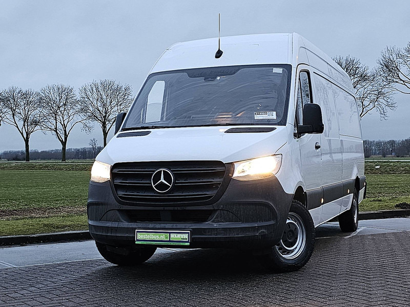Mercedes-Benz Sprinter 314 L3H2 Maxi Mbux ! - Panel van: picture 1 Mercedes-Benz Sprinter 314 L3H2 Maxi Mbux ! - Panel van: picture 1